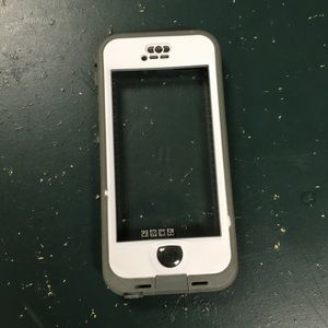 Lifeproof case for iPhone 5/5s